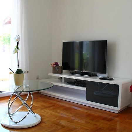 Apartman Dominik Trogir Exterior photo