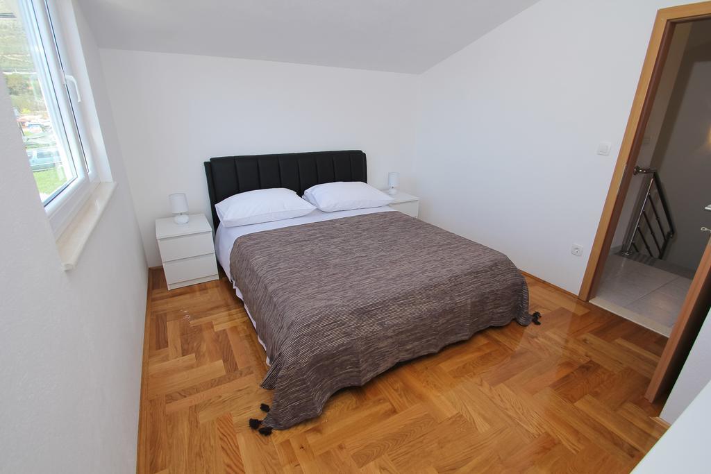 Apartman Dominik Trogir Exterior photo